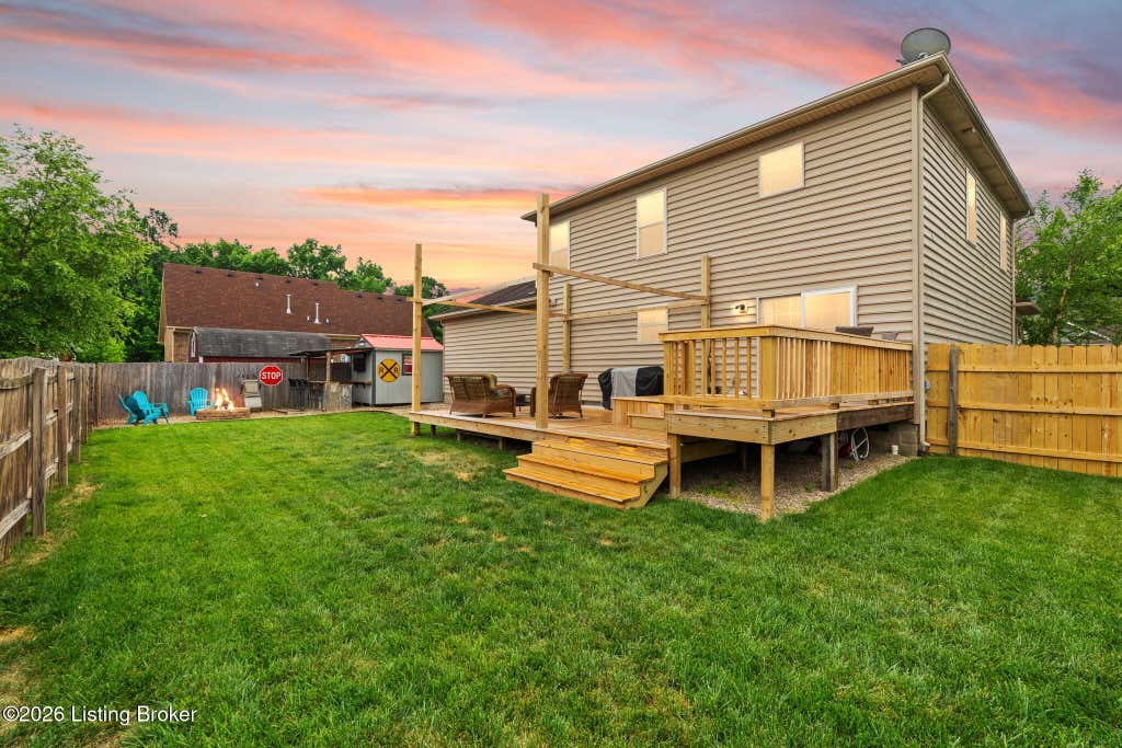 Photo of 481 Reserves Blvd, Shepherdsville, KY 40165 (MLS # 1724349)