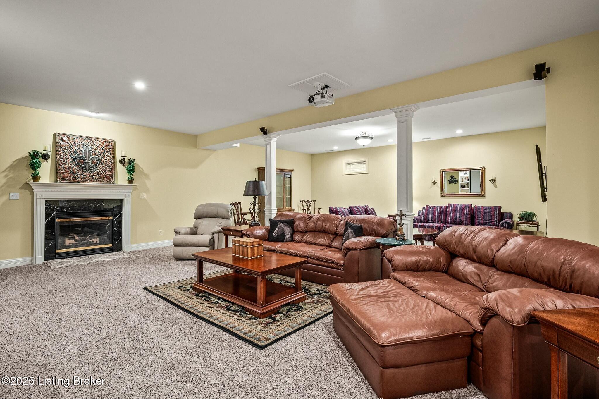 12607 Hillcross Pkwy, Prospect, Kentucky image 47