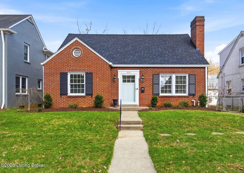 Photo of 503 Cornell Pl, Louisville, KY 40207 (MLS # 1711969)