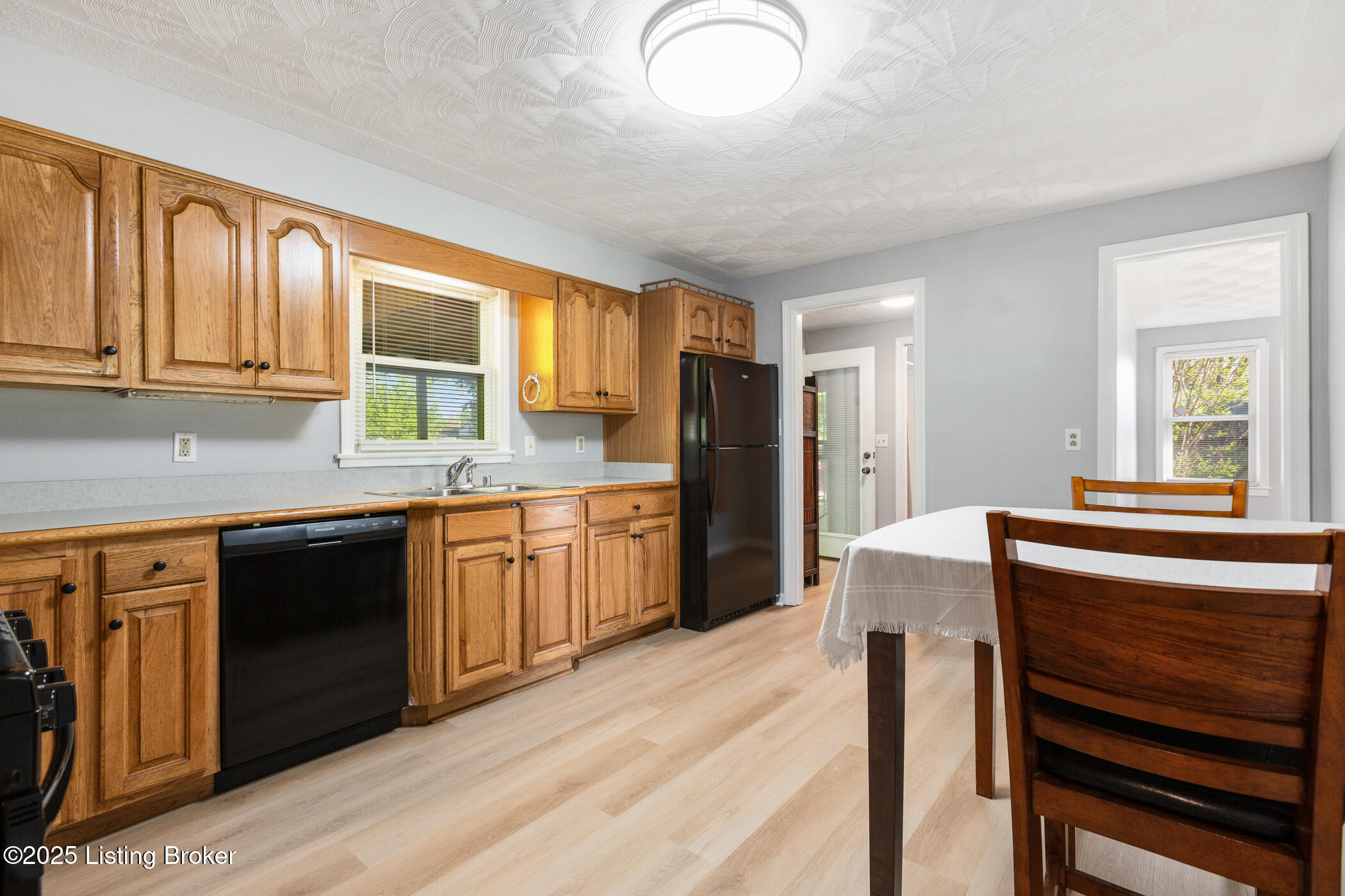 6515 Upper Hunters Trace, Louisville, Pennsylvania image 7