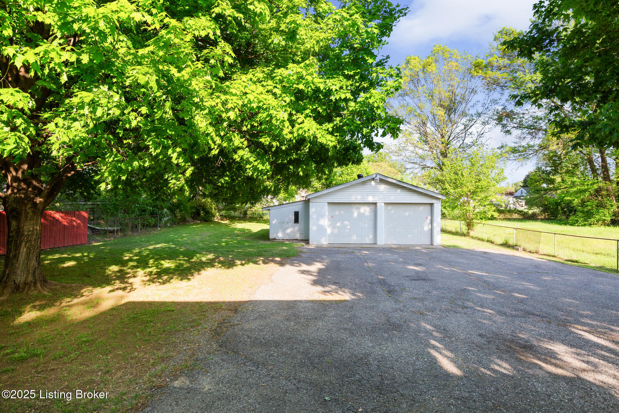 6515 Upper Hunters Trace, Louisville, Pennsylvania image 34