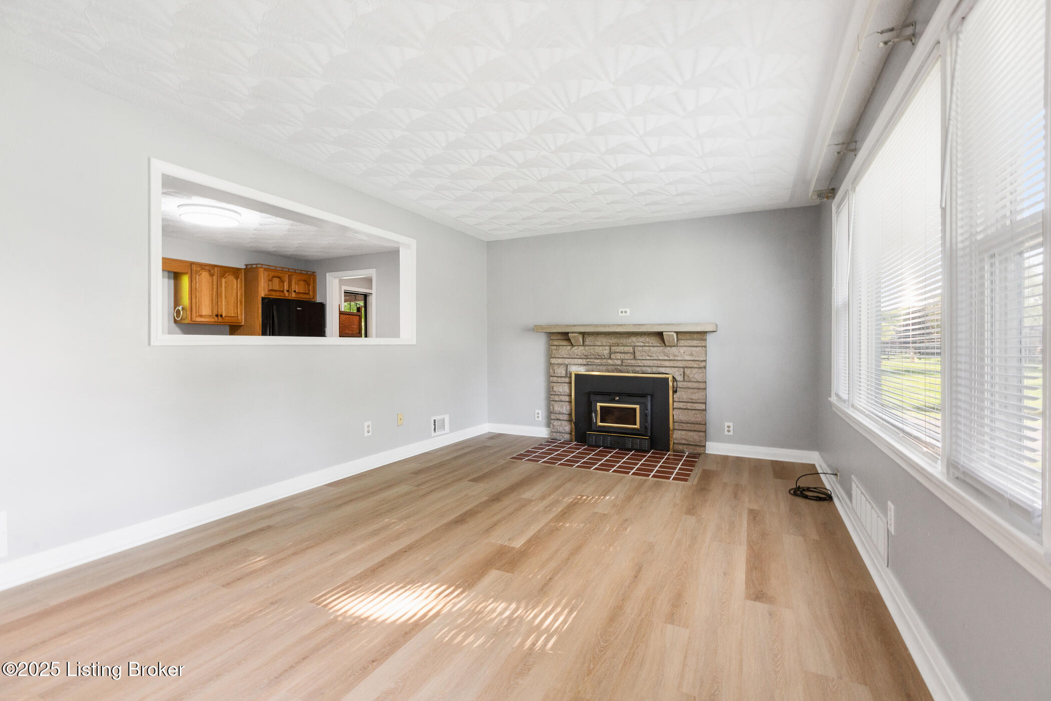 6515 Upper Hunters Trace, Louisville, Pennsylvania image 2