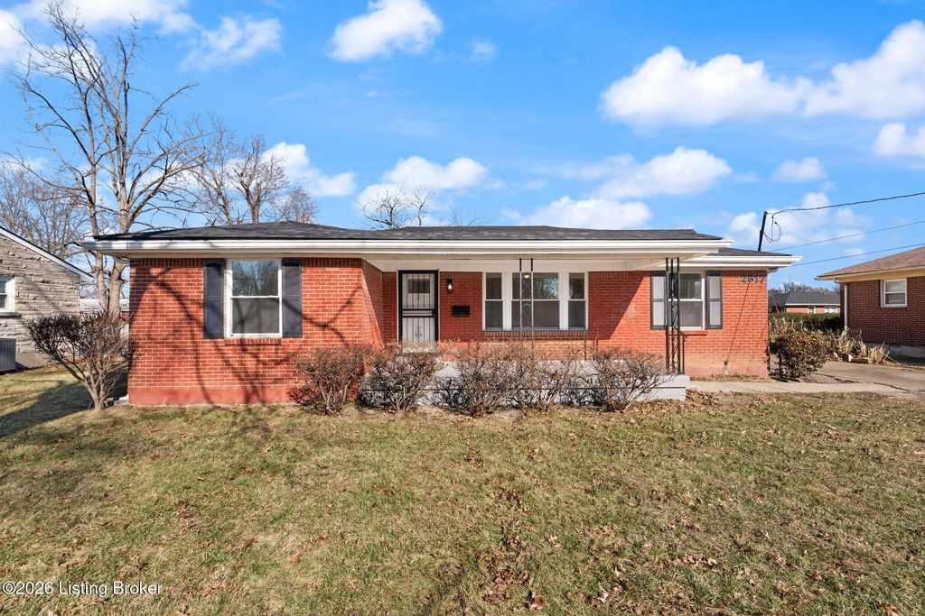 Photo of 2617 Neblett Ave, Louisville, KY 40216 (MLS # 1708715)