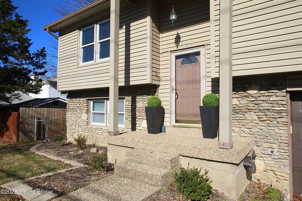 Photo of 9323 Willowwood Way, Louisville, KY 40299 (MLS # 1707774)