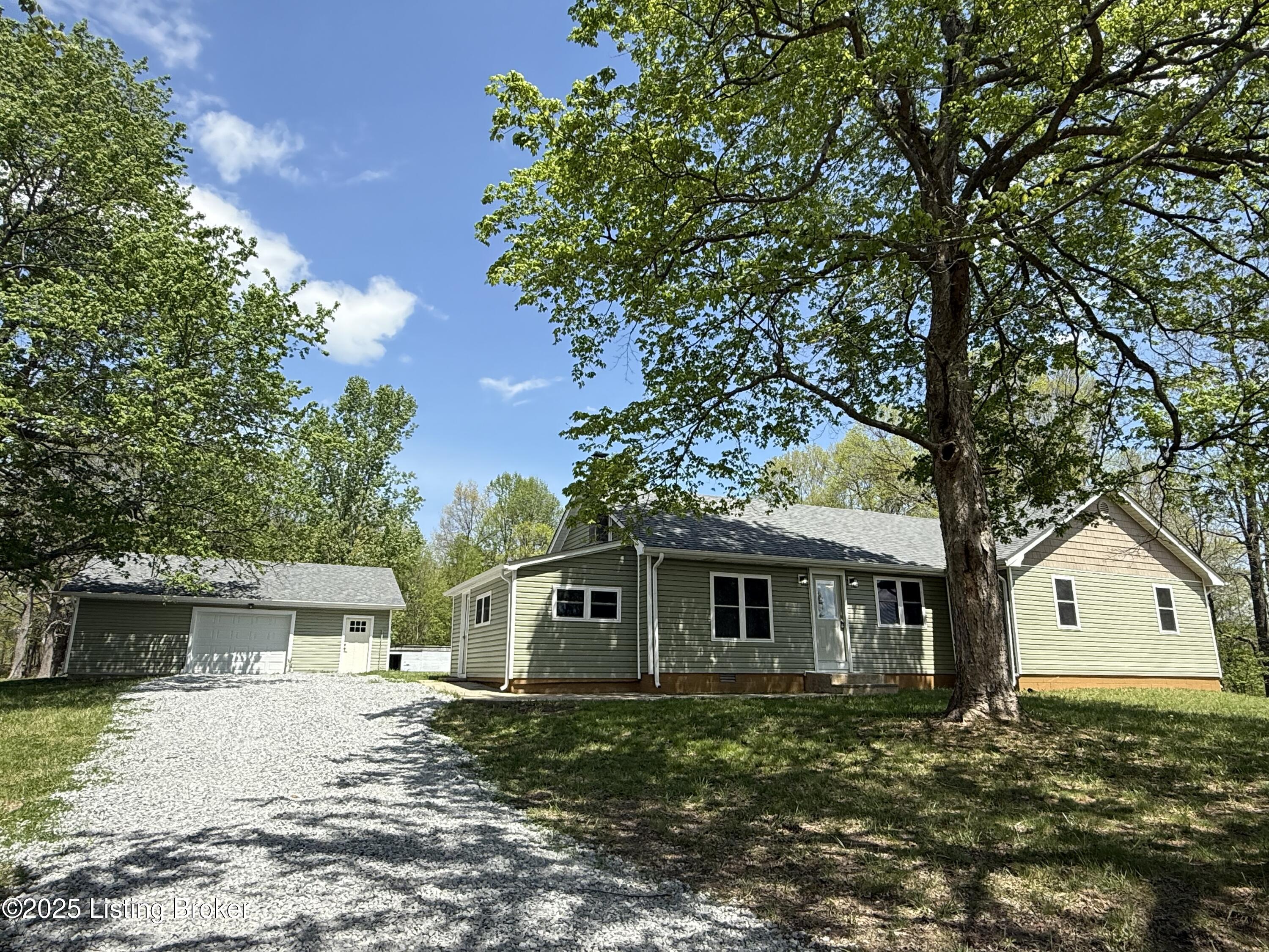 3706 Middle Creek Rd Rd, Elizabethtown, Pennsylvania image 2