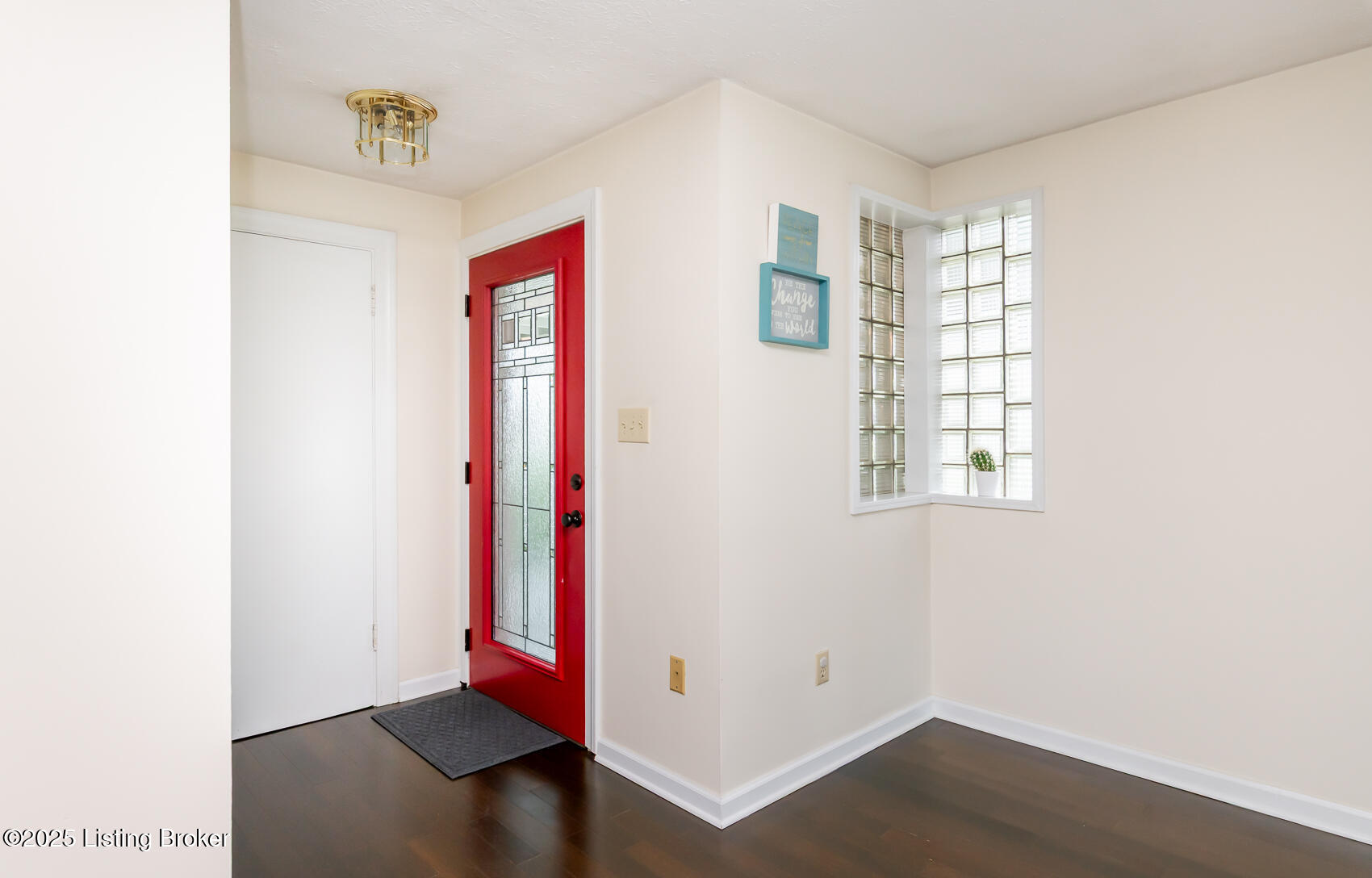 1031 Thruston Ave, Louisville, Kentucky image 11