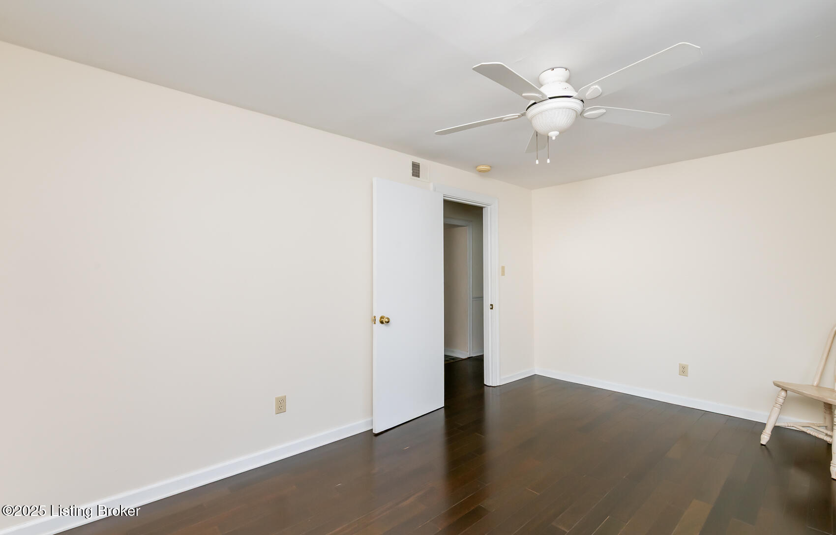 1031 Thruston Ave, Louisville, Kentucky image 33