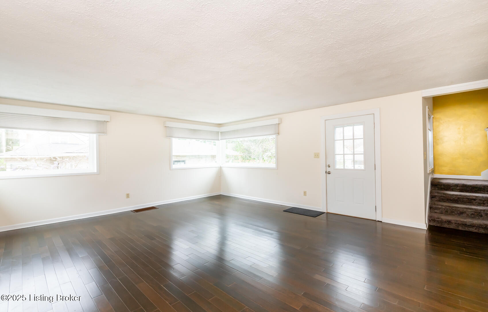 1031 Thruston Ave, Louisville, Kentucky image 12