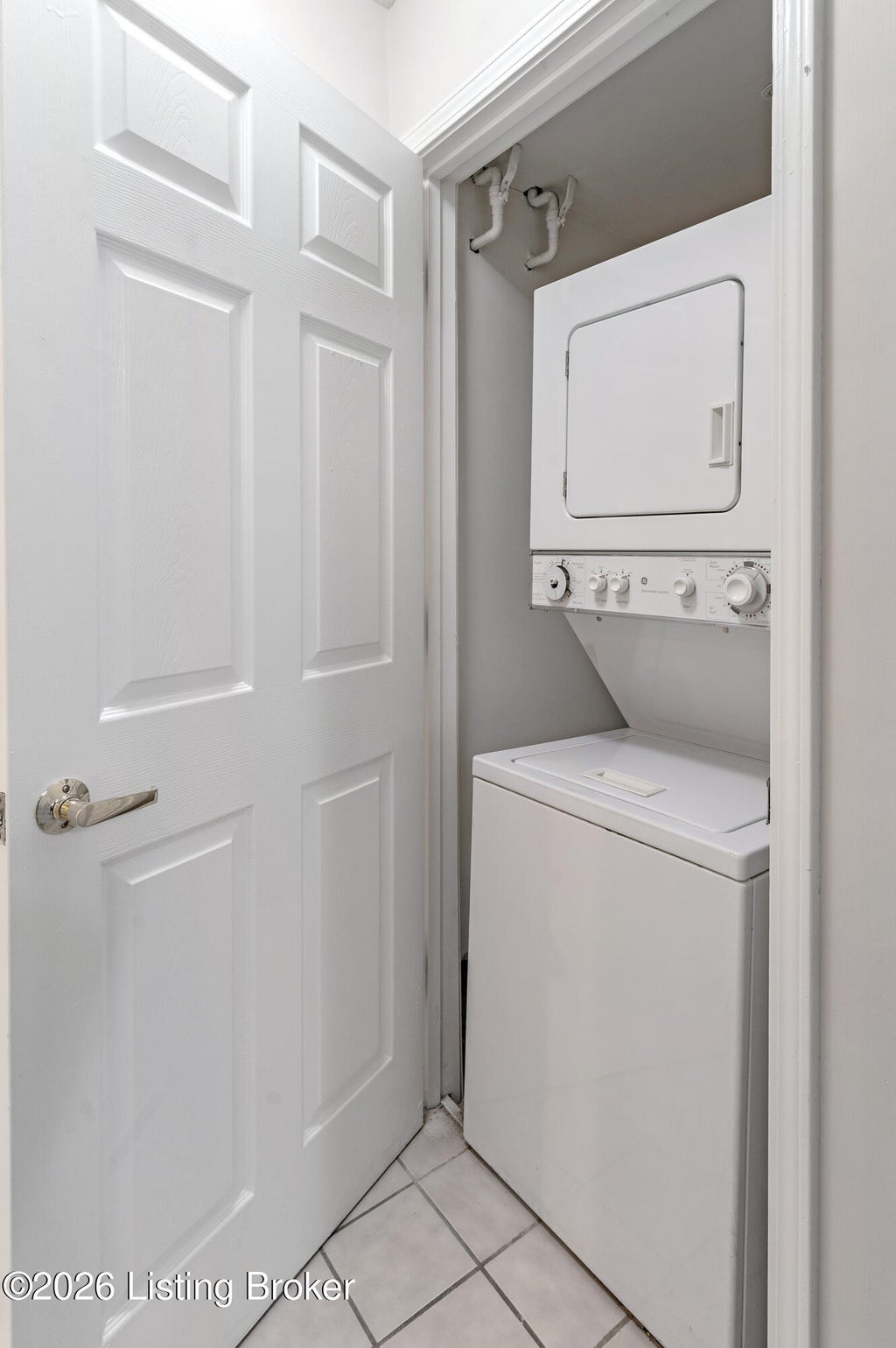 Photo of 2730 Brownsboro Rd #APT 144, Louisville, KY 40206 (MLS # 1716357)