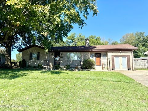 Photo of 4822 Dover Rd, Louisville, KY 40216 (MLS # 1700221)