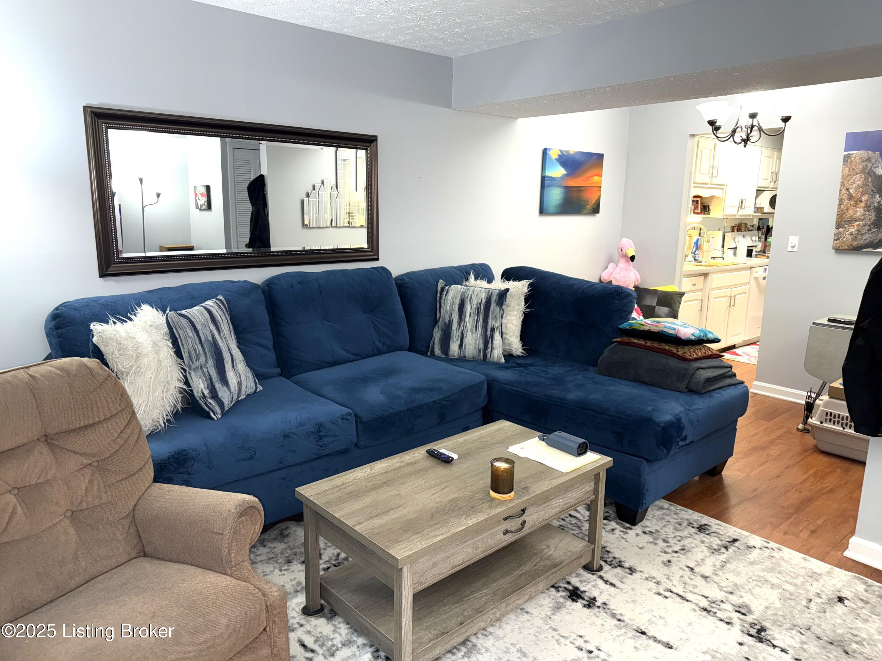 211 Fairfax Ave #6, Louisville, Kentucky image 3