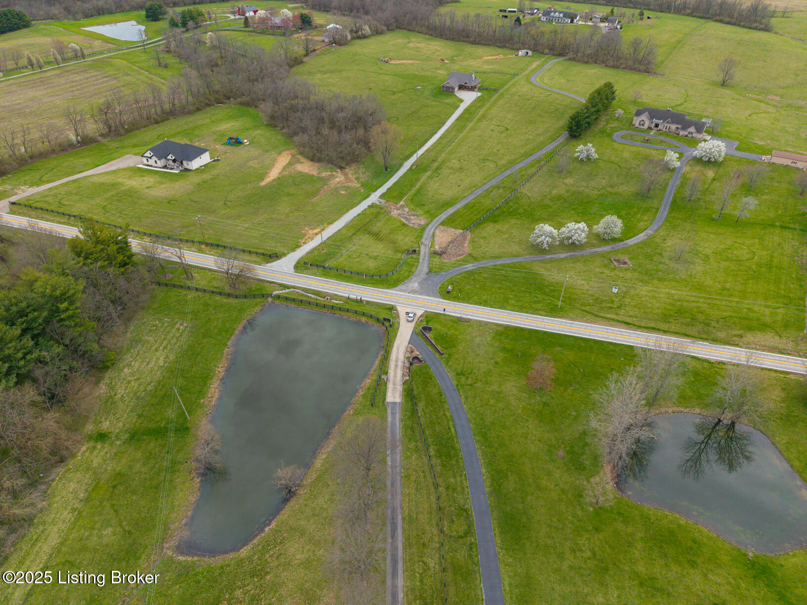 518 Aiken Rd, Shelbyville, Kentucky image 11