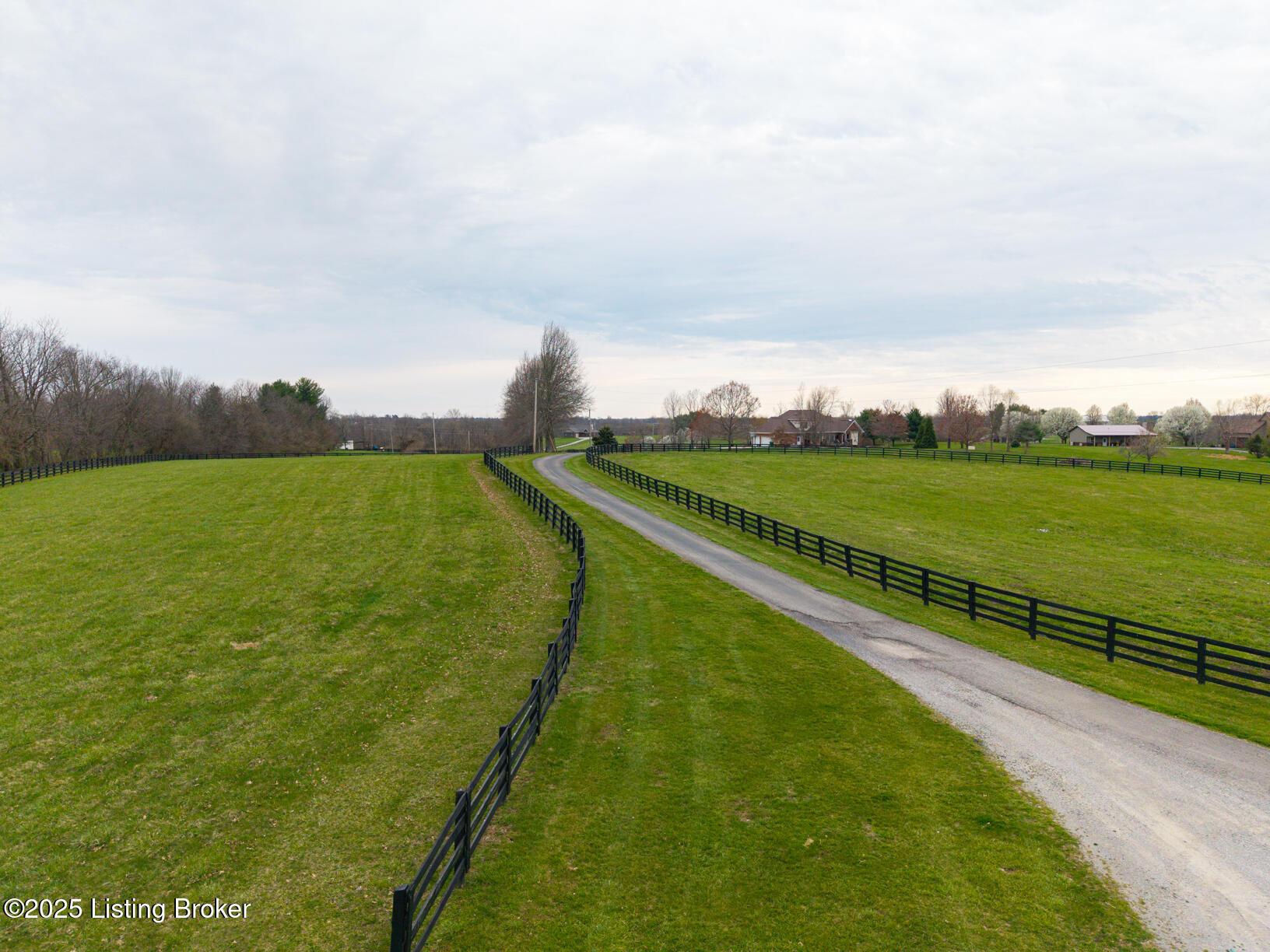 518 Aiken Rd, Shelbyville, Kentucky image 8