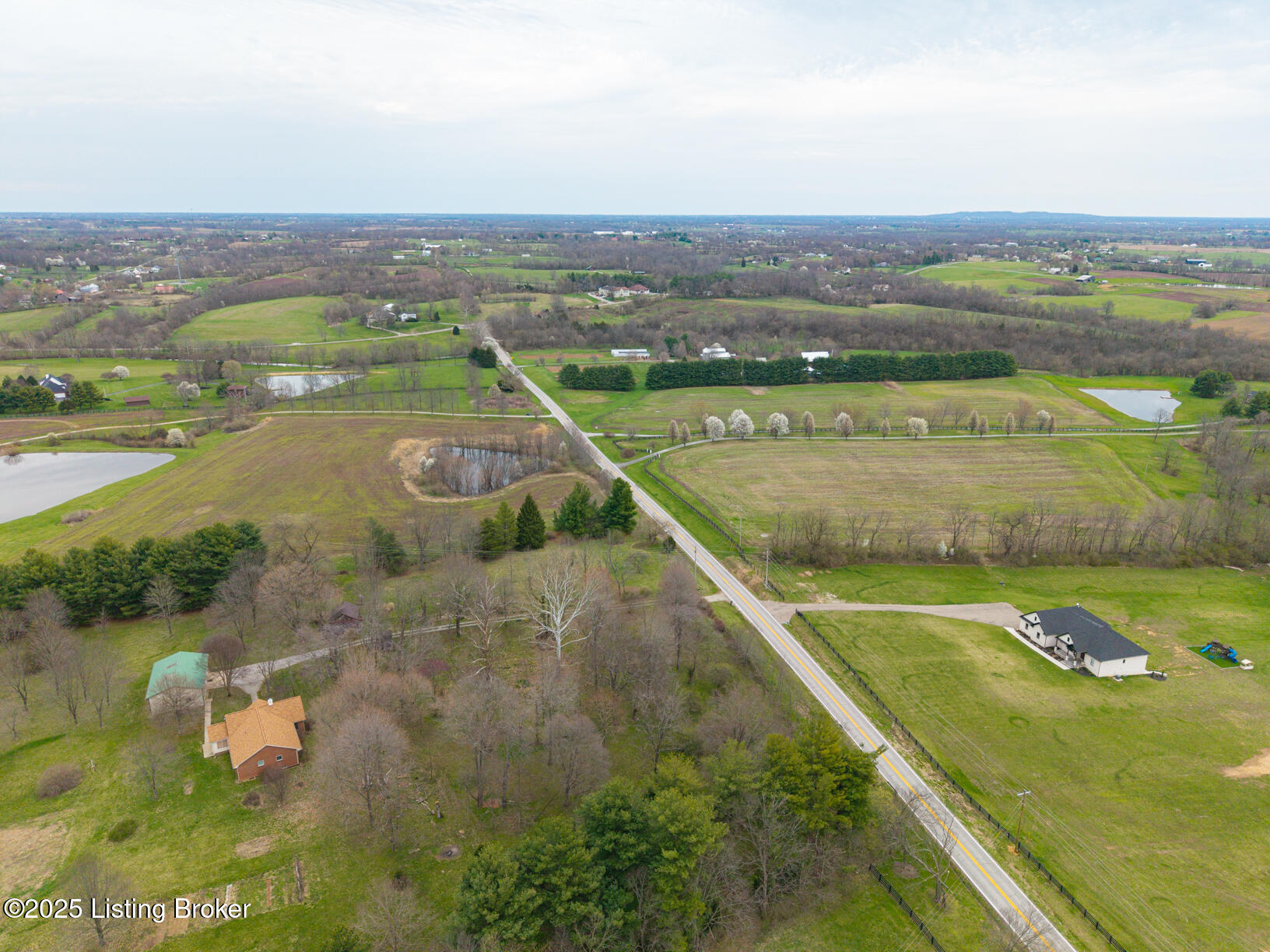518 Aiken Rd, Shelbyville, Kentucky image 12