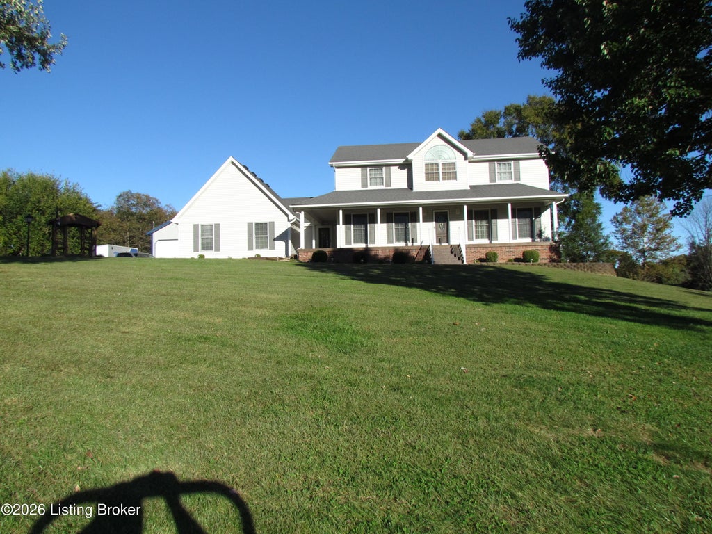 Photo of 494 Wildwood Trail, Mt Washington, KY 40047 (MLS # 1732597)