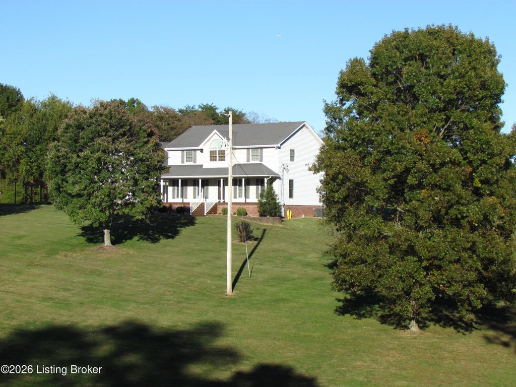 Photo of 494 Wildwood Trail, Mt Washington, KY 40047 (MLS # 1732597)