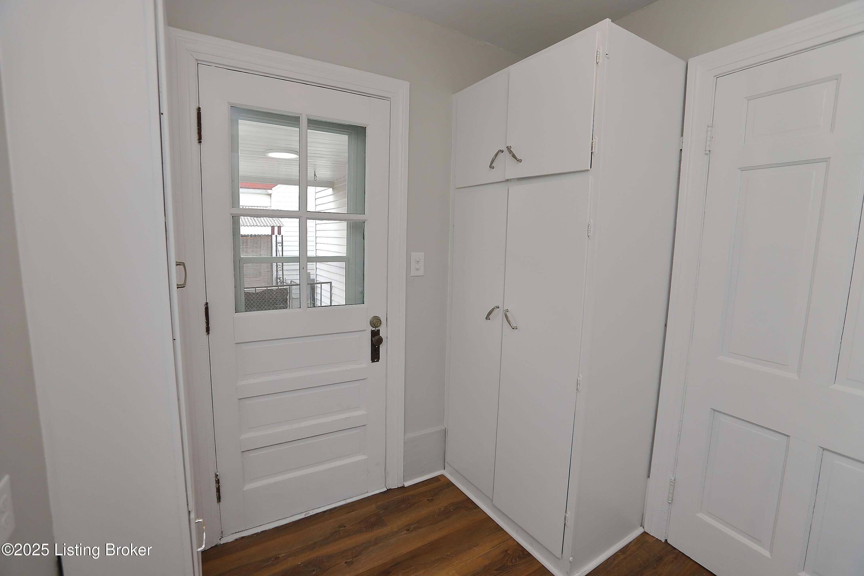 1024 Berry Blvd, Louisville, Kentucky image 30