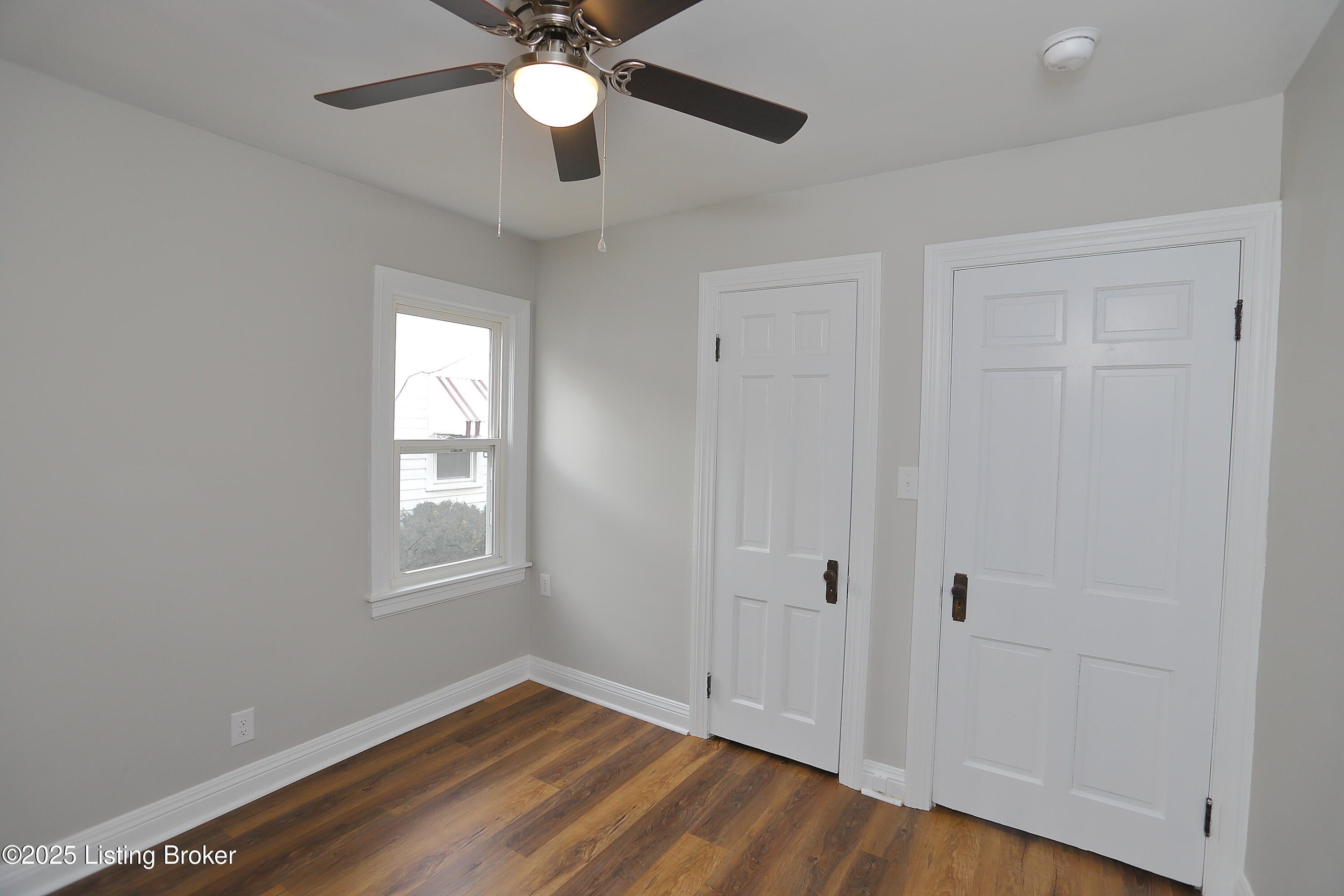 1024 Berry Blvd, Louisville, Kentucky image 25