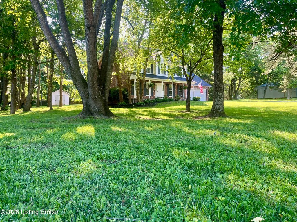 Photo of 65 Cypress Dr, Elizabethtown, KY 42701 (MLS # 1717924)