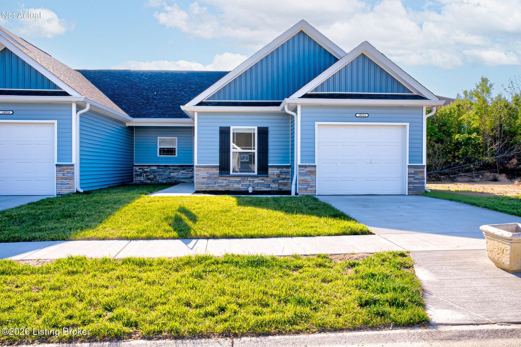 Photo of 10903 Brookley Dr, Louisville, KY 40229 (MLS # 1717173)