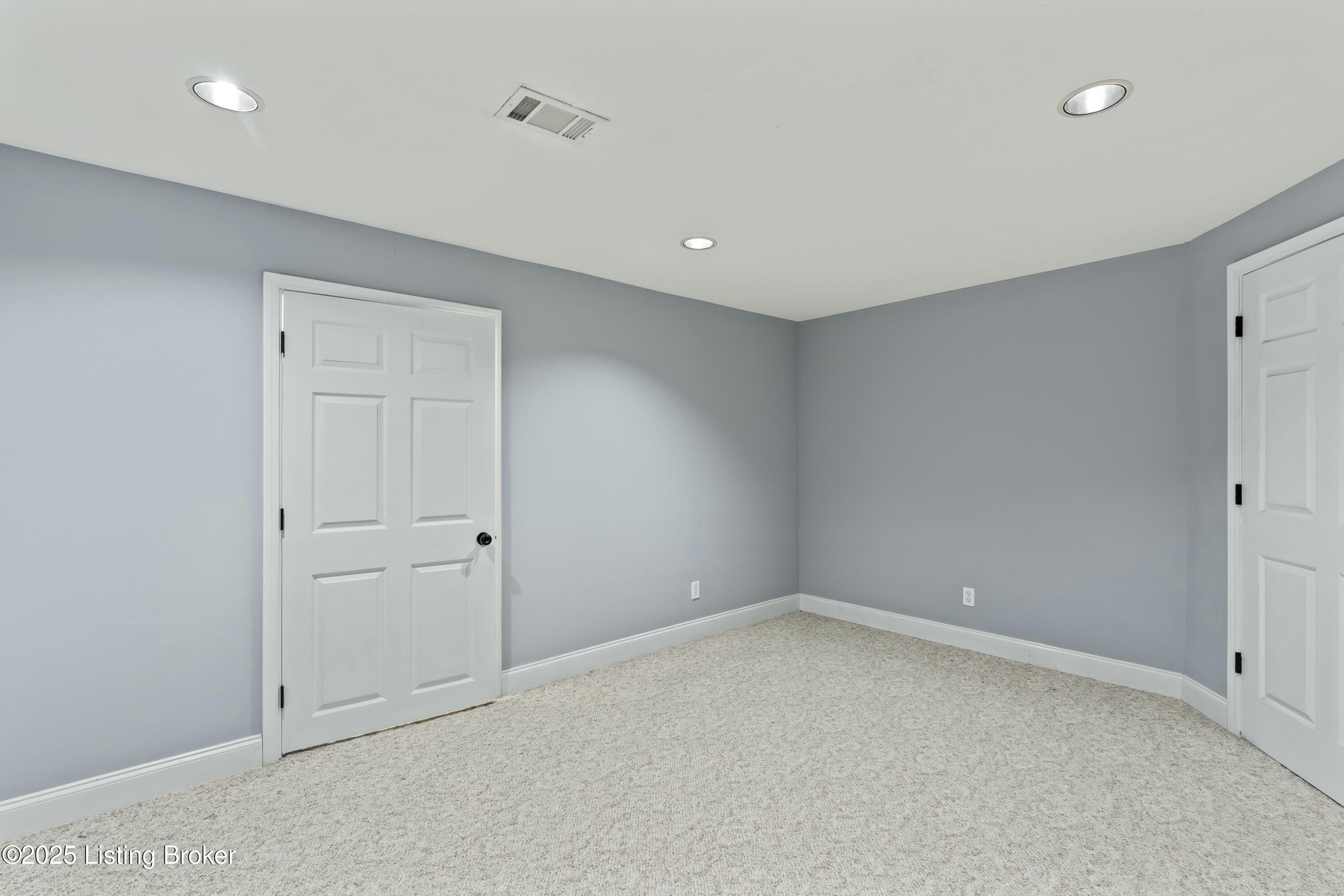 4007 Greenbrook Ct, Louisville, Kentucky image 38