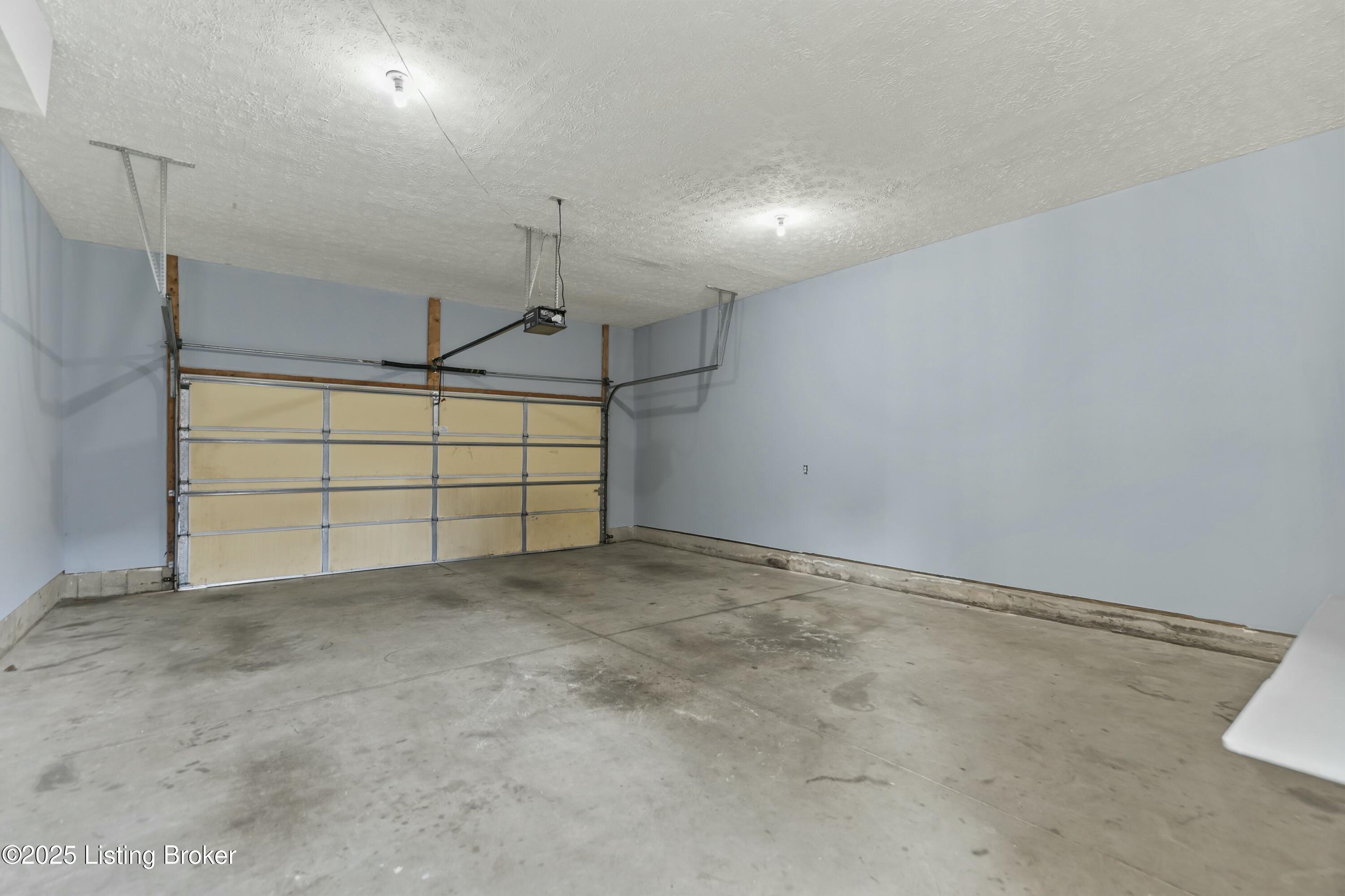 4007 Greenbrook Ct, Louisville, Kentucky image 10