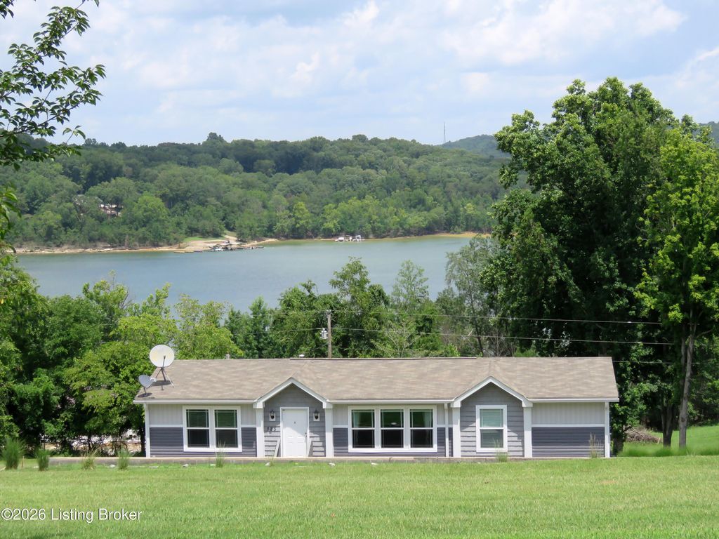 Photo of 135 Paradise Way, Mammoth Cave, KY 42259 (MLS # 1708107)