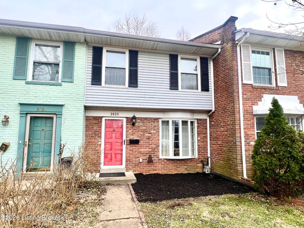 Photo of 2820 Coleen Ct, Louisville, KY 40206 (MLS # 1710384)