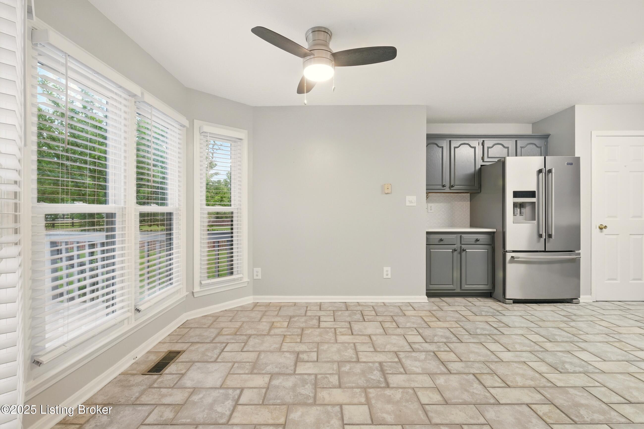 5121 Oaklawn Park Dr, Louisville, Kentucky image 9