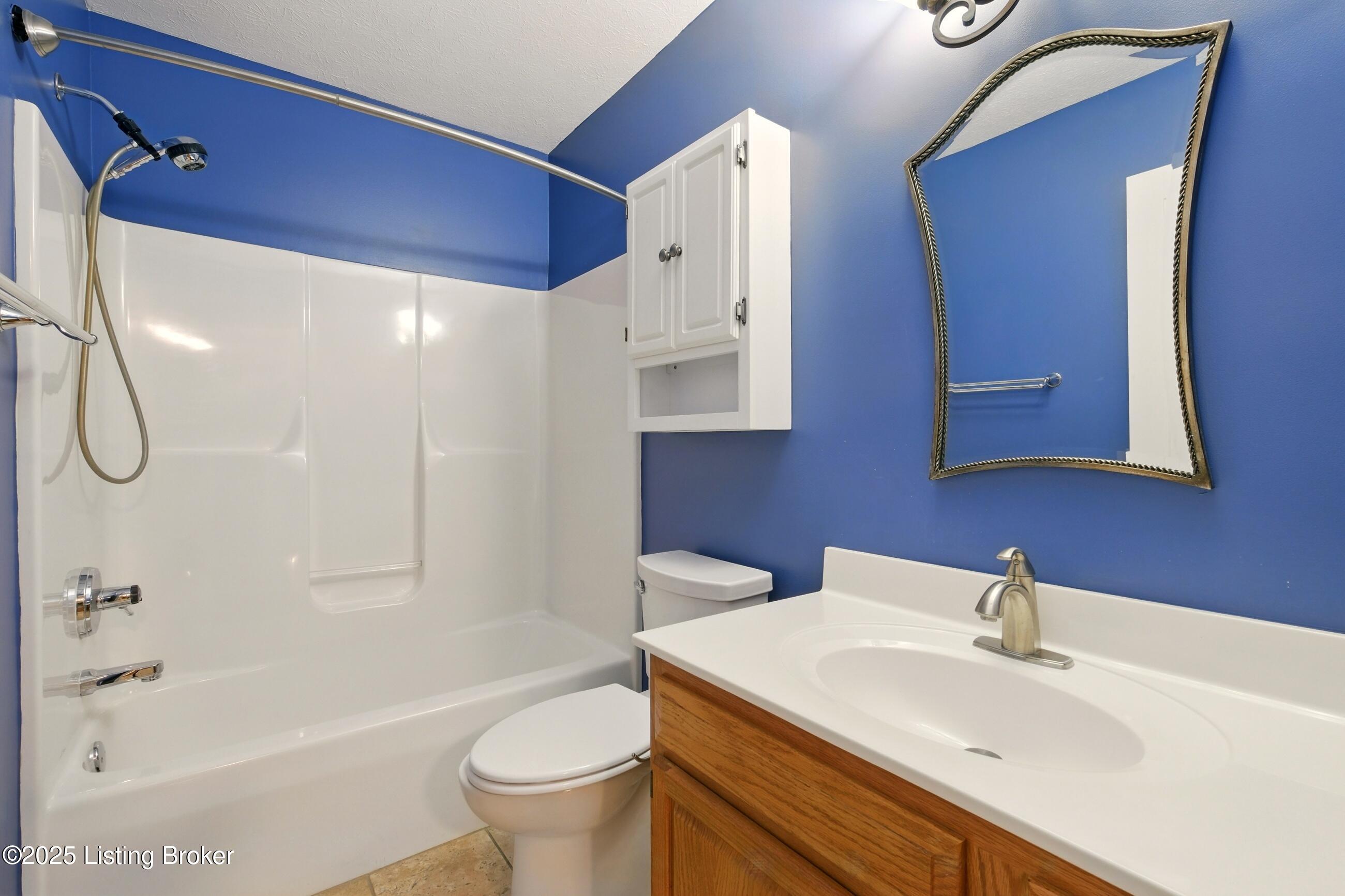5121 Oaklawn Park Dr, Louisville, Kentucky image 24