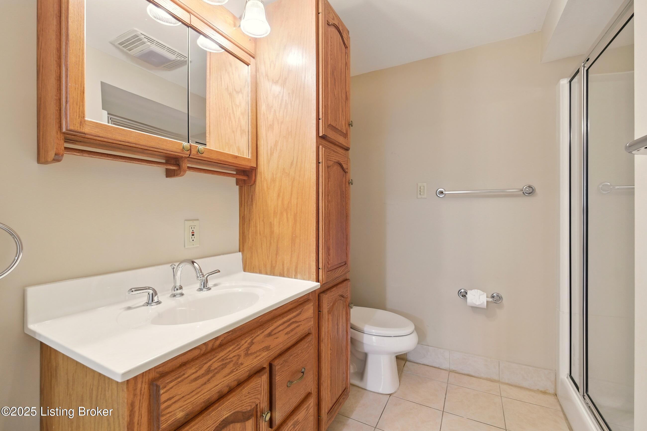 5121 Oaklawn Park Dr, Louisville, Kentucky image 30