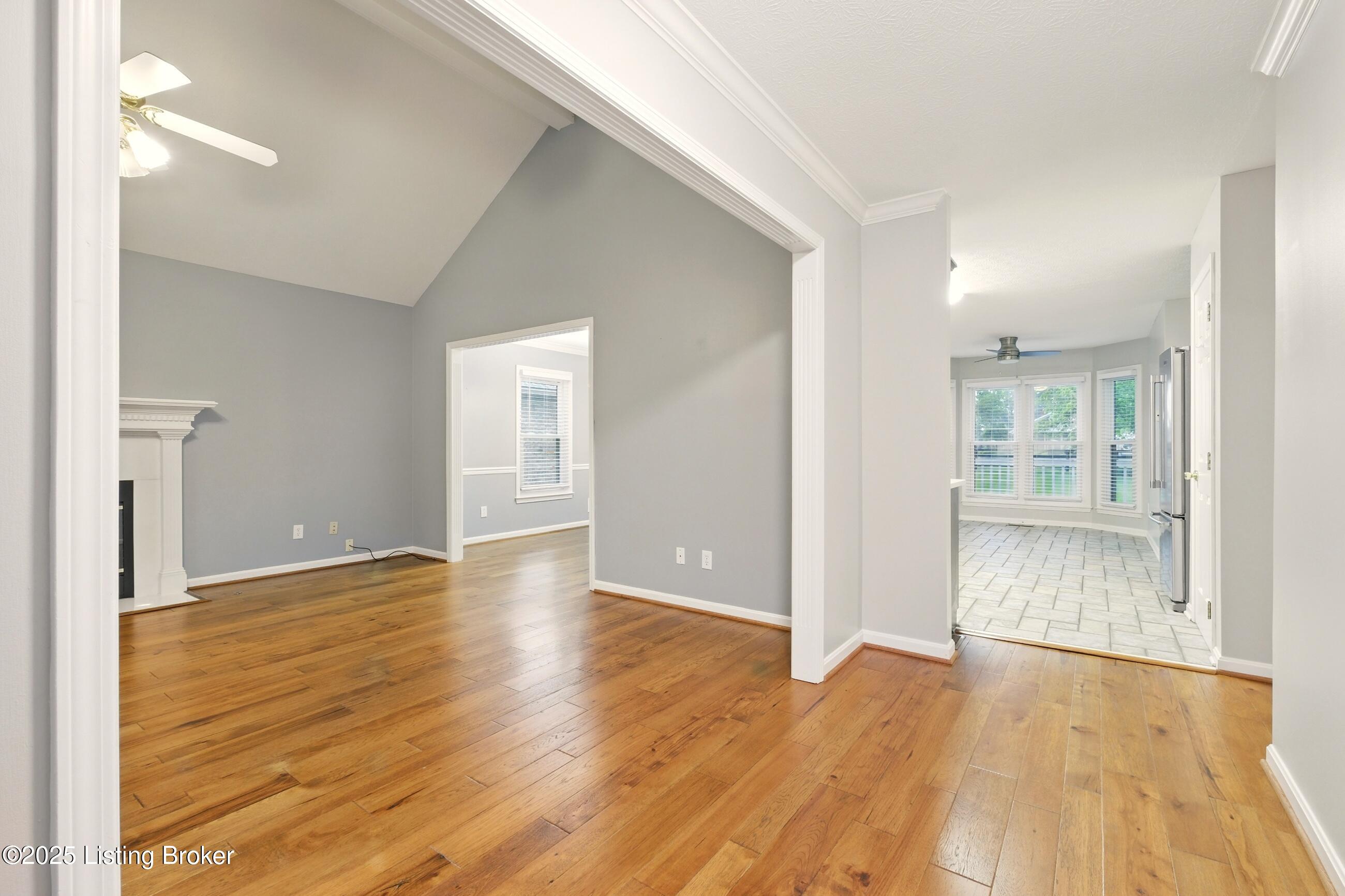 5121 Oaklawn Park Dr, Louisville, Kentucky image 3