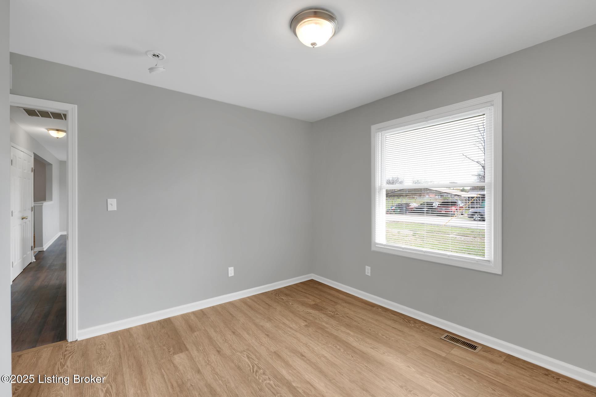 3017 Bitten Ln, Louisville, Kentucky image 17