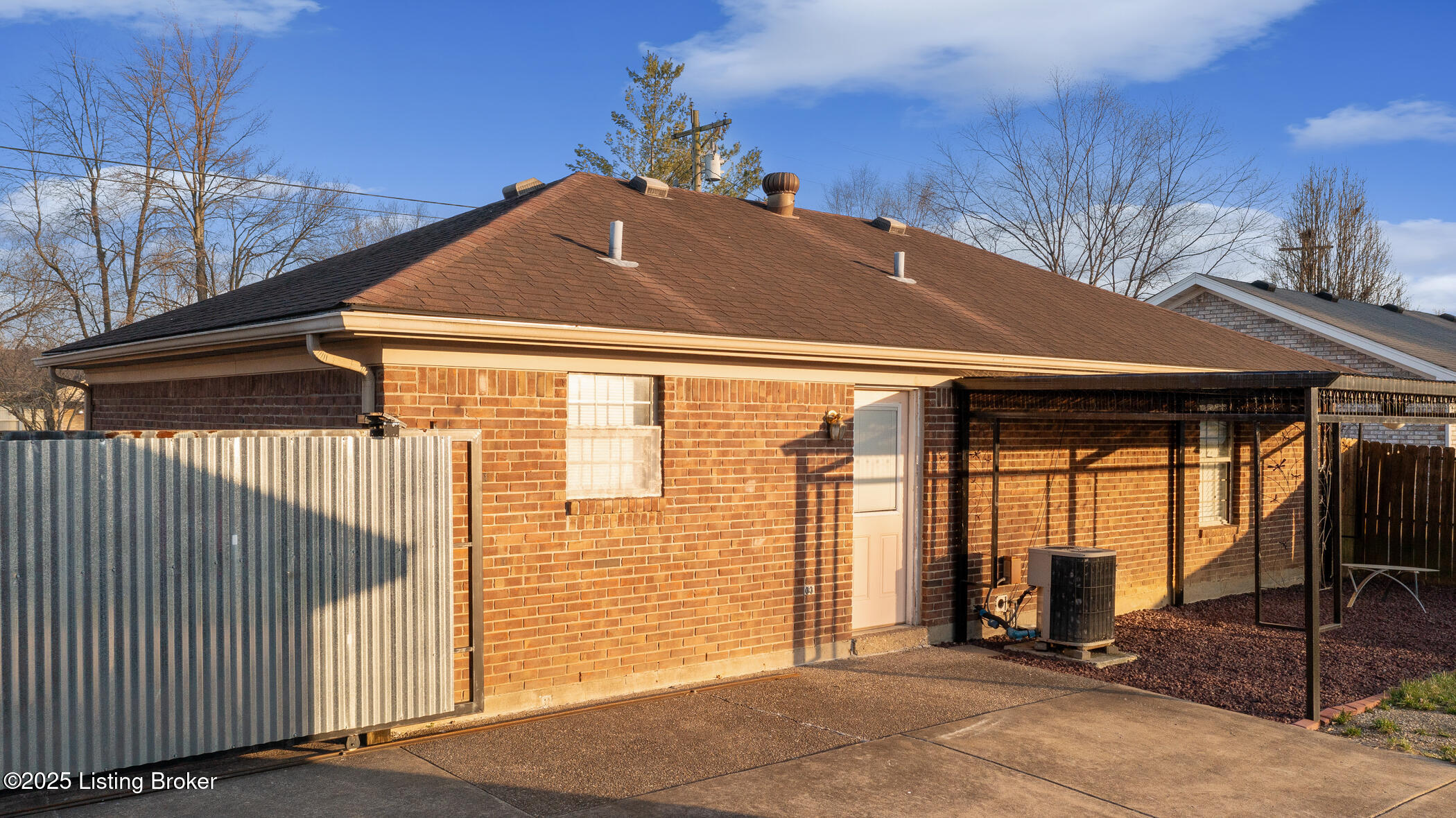 145 Bigwood Way, Louisville, Kentucky image 9