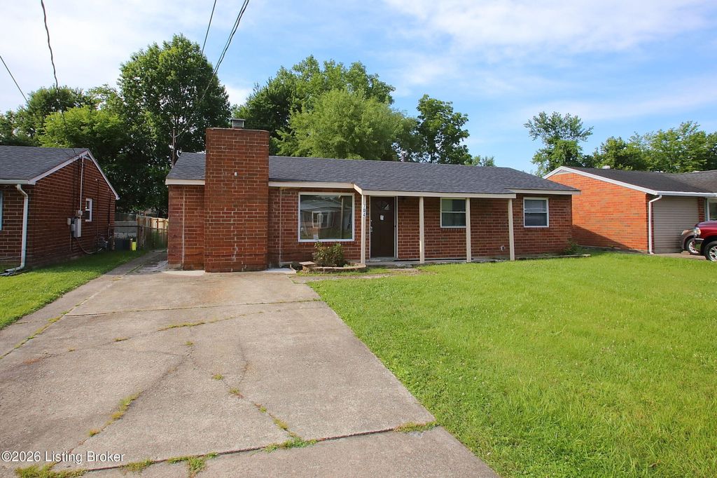Photo of 704 Drummond Way, Fairdale, KY 40118 (MLS # 1721785)