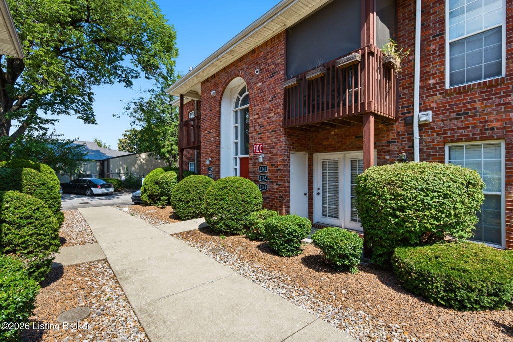 Photo of 1142 Neon Way #1142, Louisville, KY 40204 (MLS # 1727980)