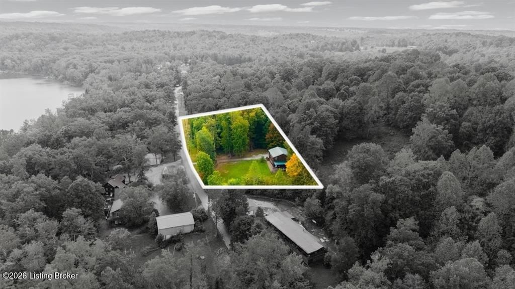 Photo of 369 Reynolds Rd, Bee Spring, KY 42207 (MLS # 1709642)