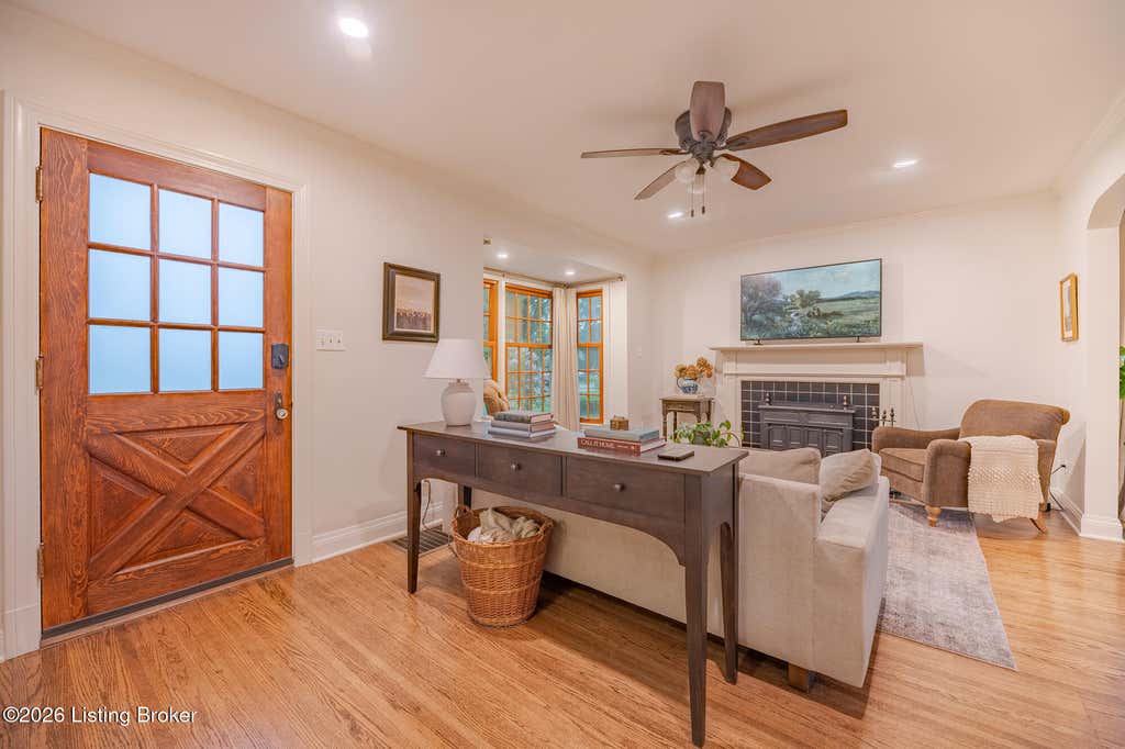 Photo of 5613 W Southland Blvd, Louisville, KY 40214 (MLS # 1726324)