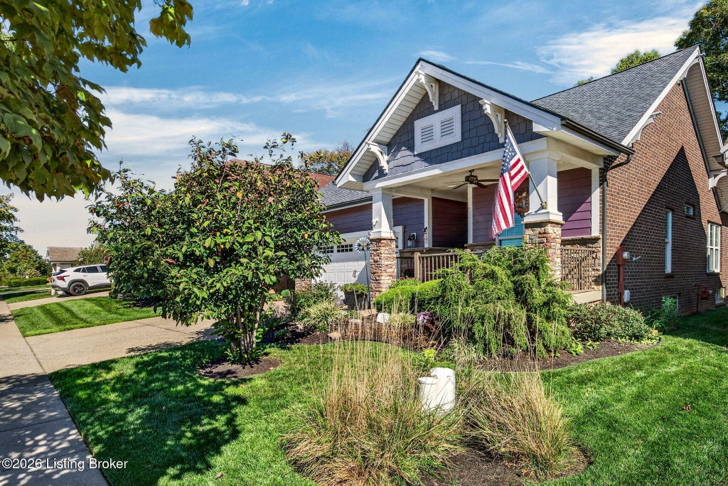 Photo of 5121 Rock Water Dr, Louisville, KY 40241 (MLS # 1732256)