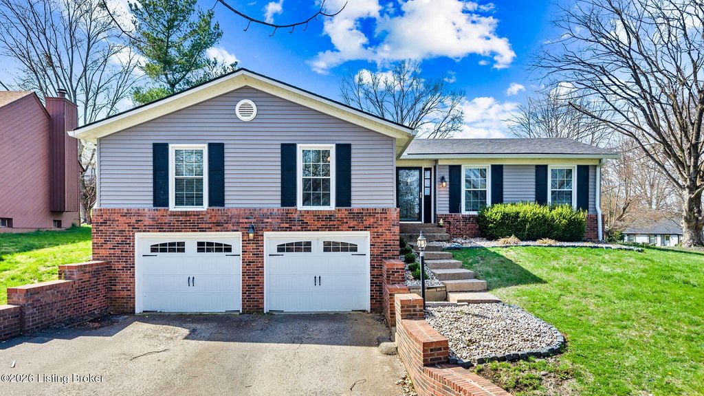 Photo of 1206 Burnt Hill Rd, Goshen, KY 40026 (MLS # 1712565)