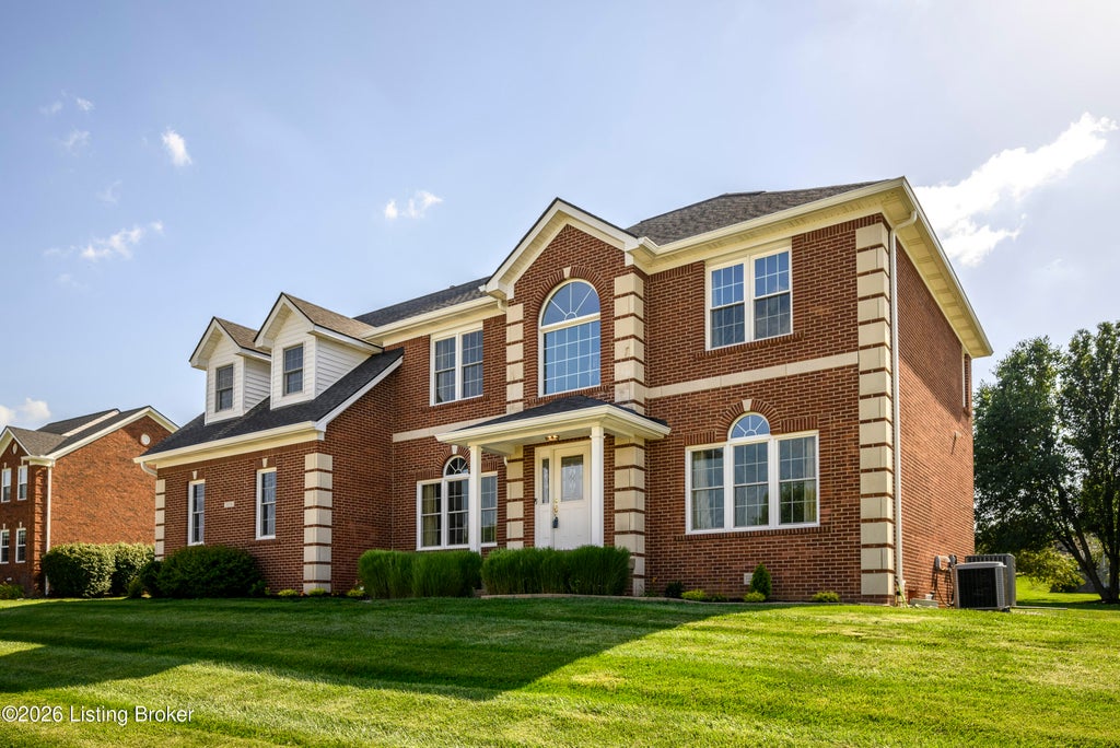 Photo of 3058 Wolf Lake Blvd, New Albany, IN 47150 (MLS # 1722195)