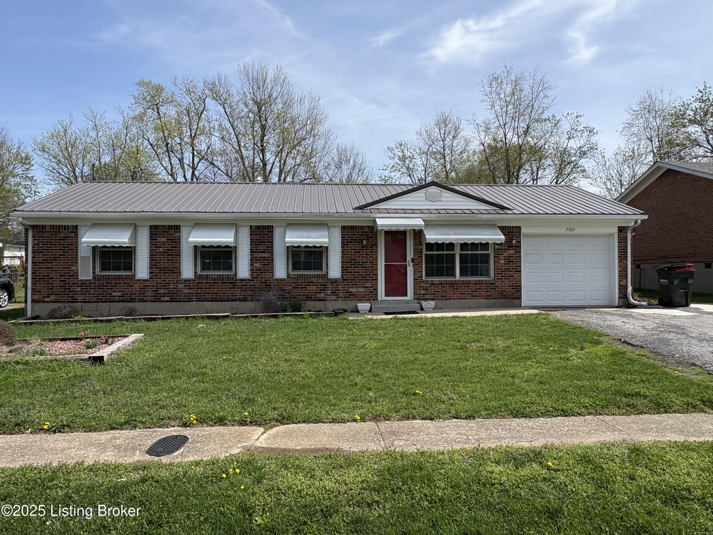 2762 Lavon Ct, Radcliff, Kentucky image 2