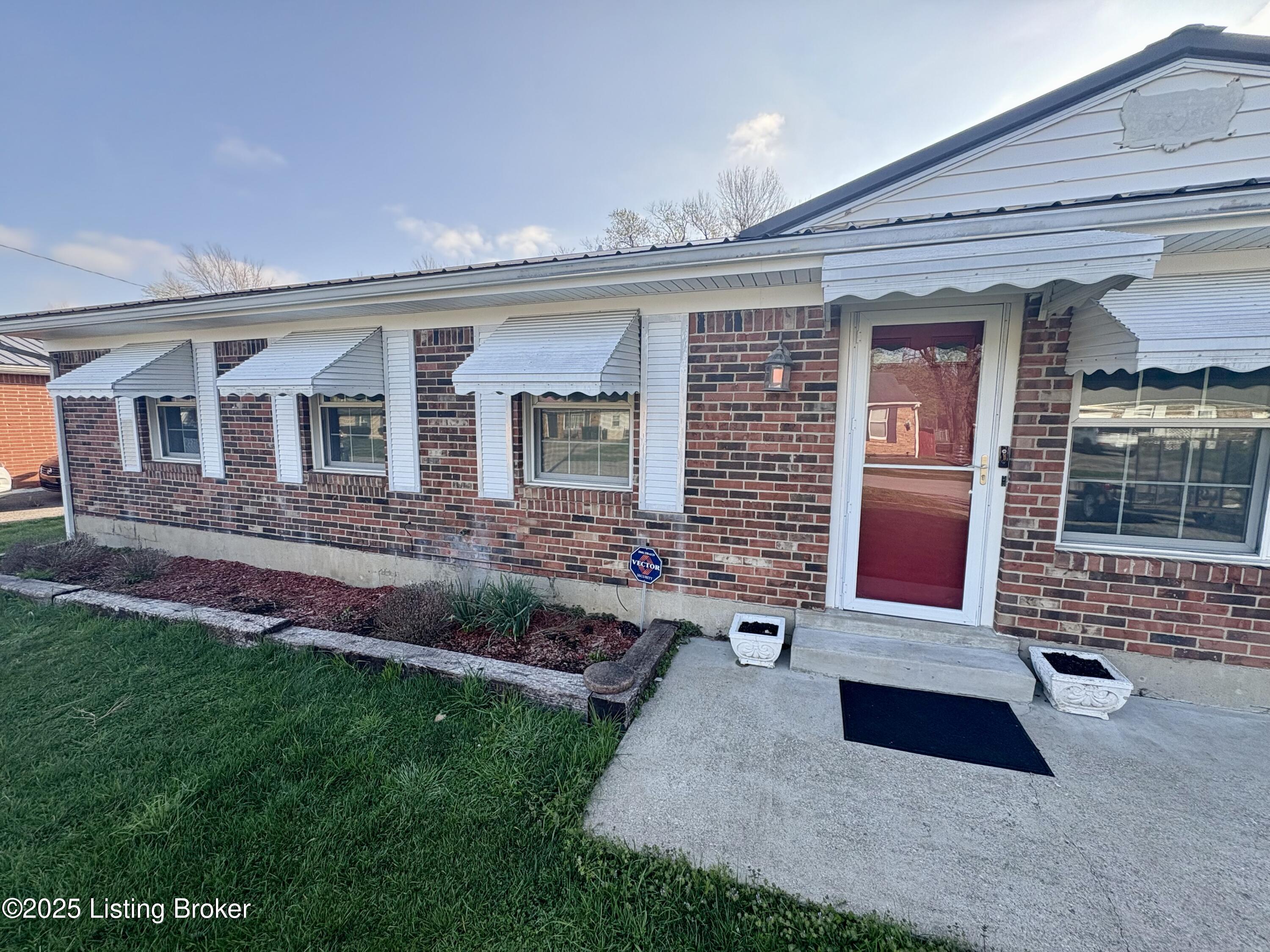 2762 Lavon Ct, Radcliff, Kentucky image 6