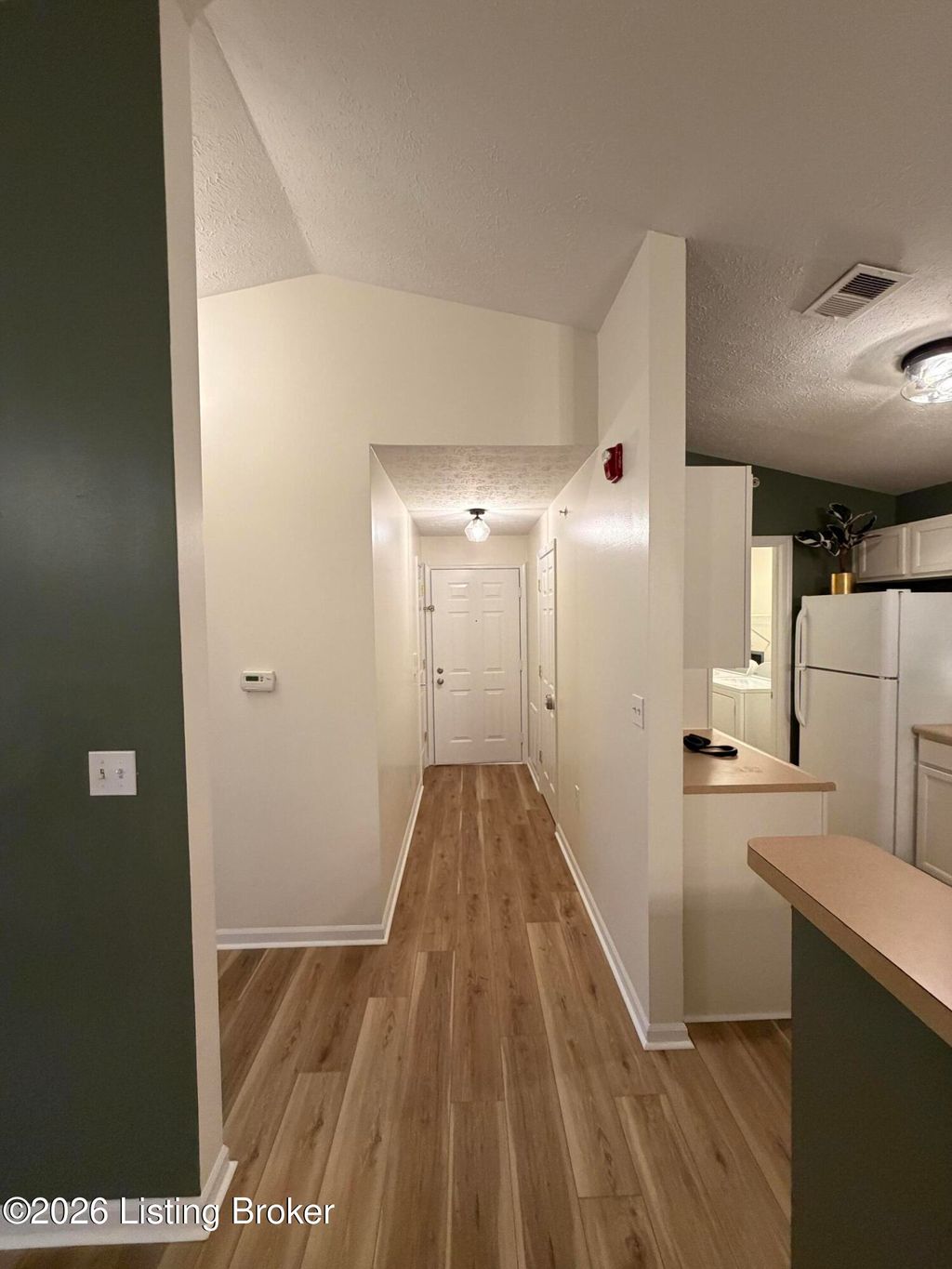 Photo of 2601 Callery Pl #301, Louisville, KY 40299 (MLS # 1714107)