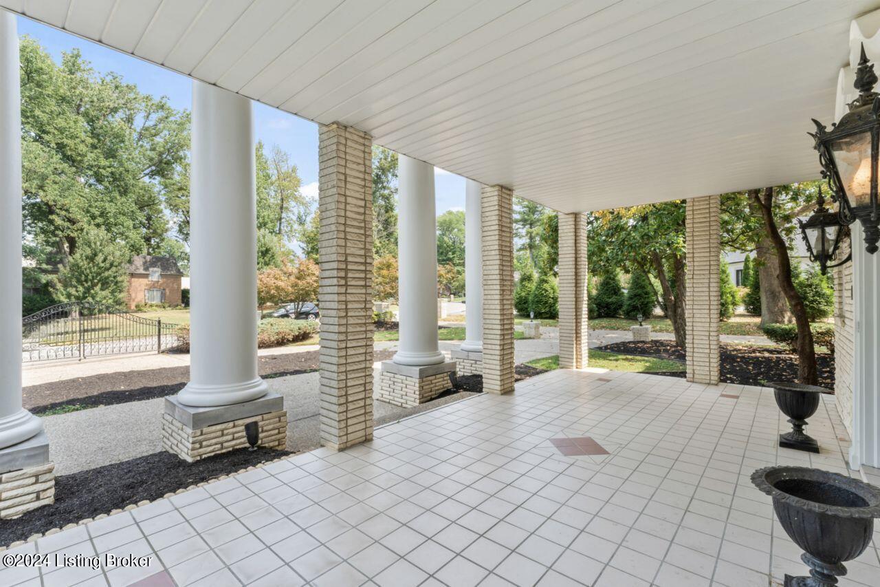 8904 Ayrshire Ave, Louisville, Kentucky image 27