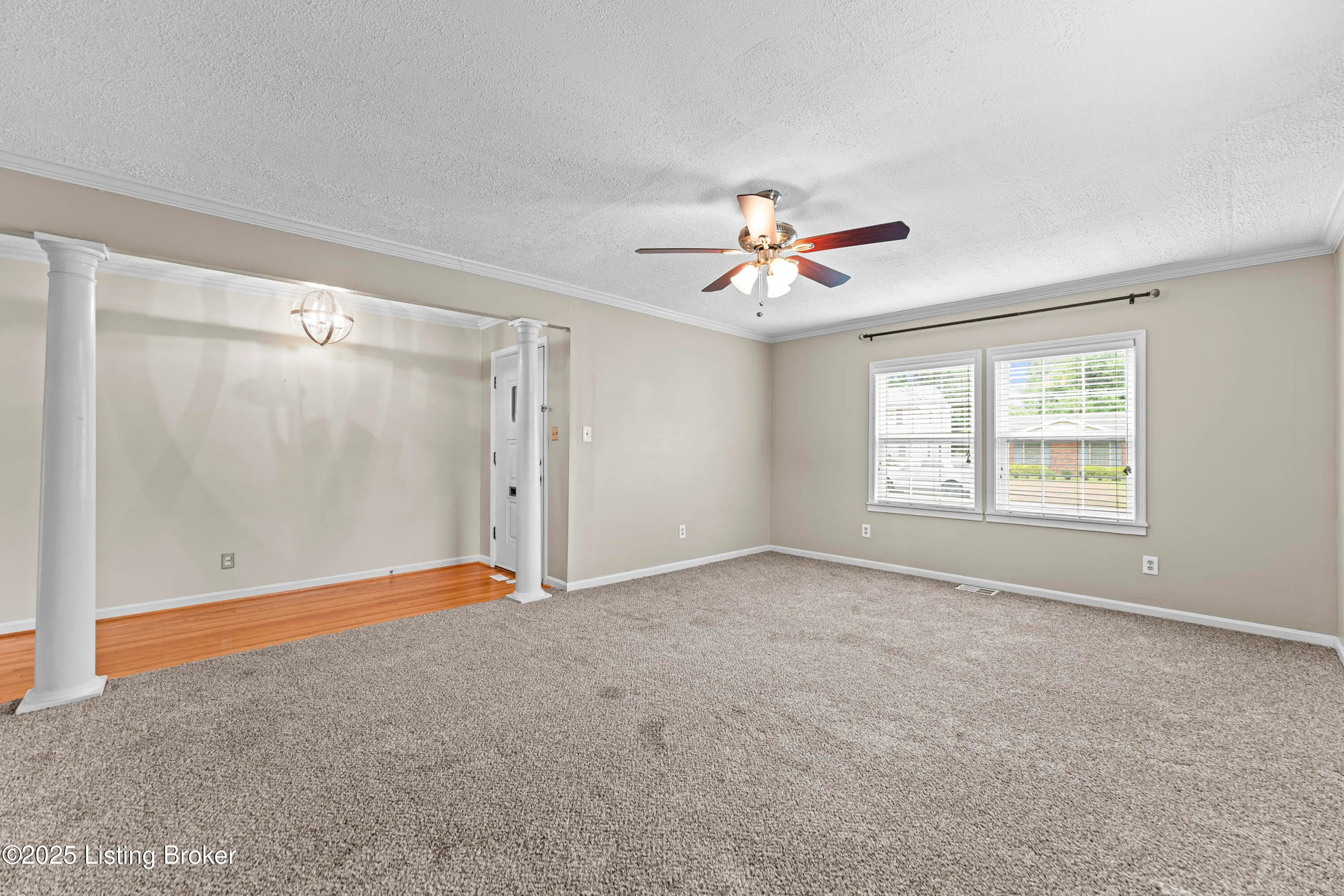 Louisville, Kentucky 40222, United States, 3 Bedrooms Bedrooms, ,2 BathroomsBathrooms,Residential,Active,140015