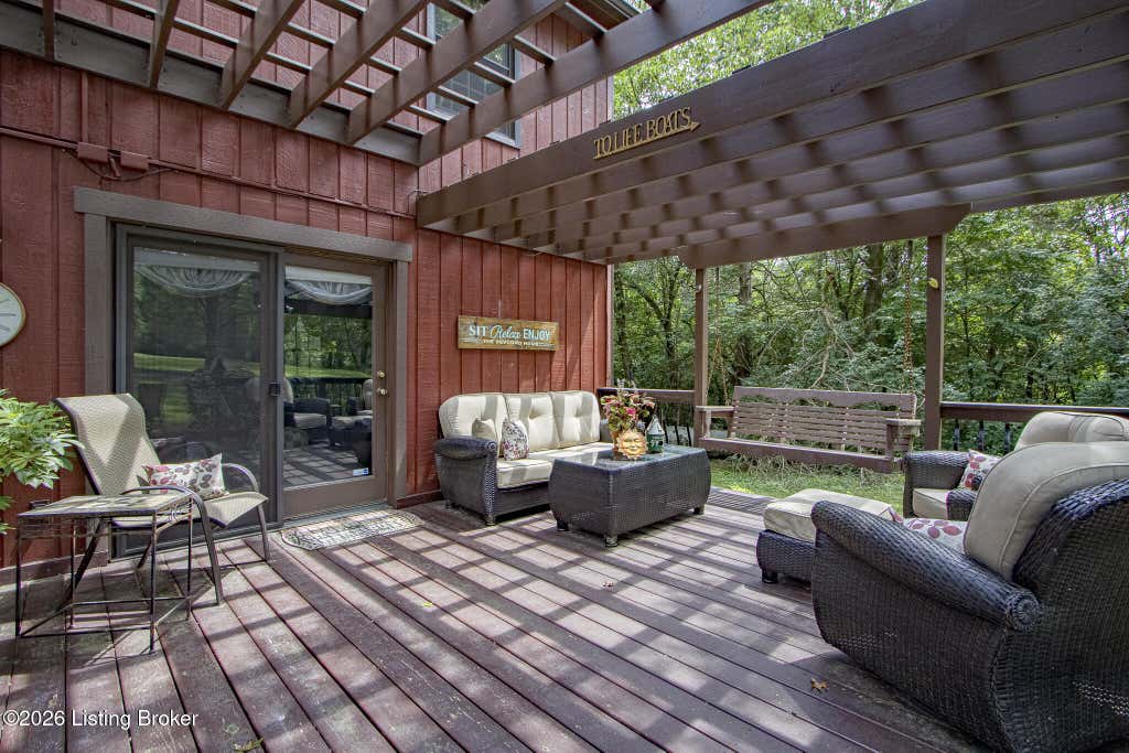Photo of 8415 Independence School Rd, Louisville, KY 40228 (MLS # 1727097)