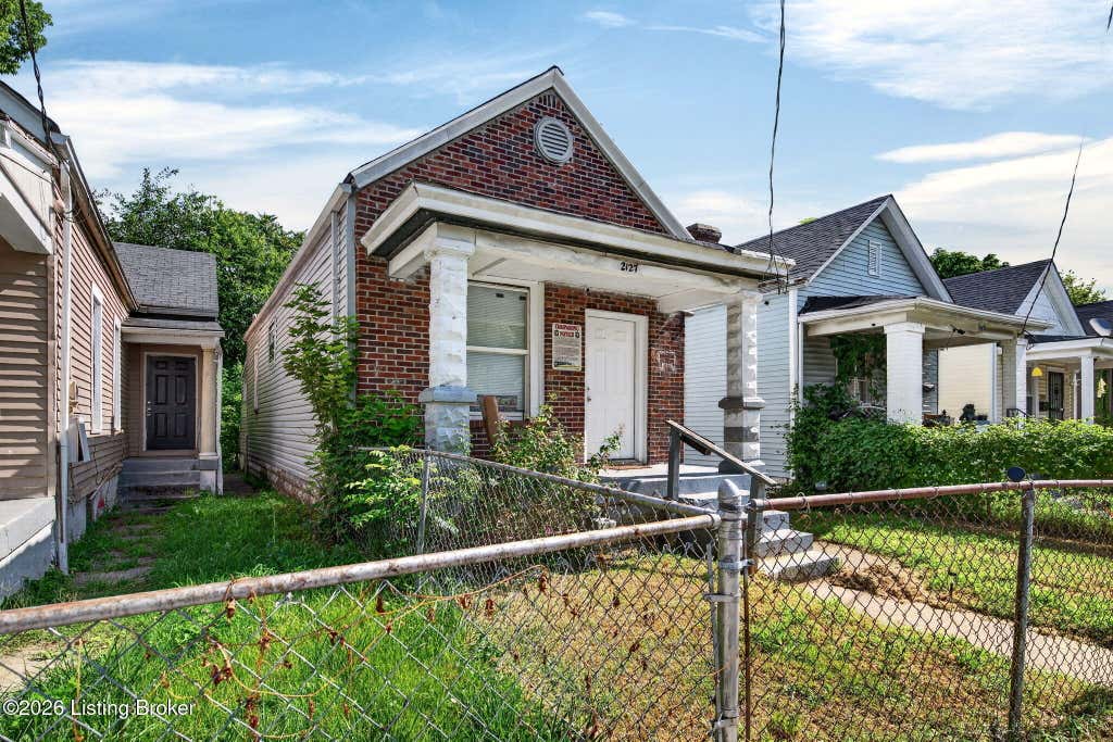 Photo of 2127 Wilson Ave, Louisville, KY 40210 (MLS # 1723971)