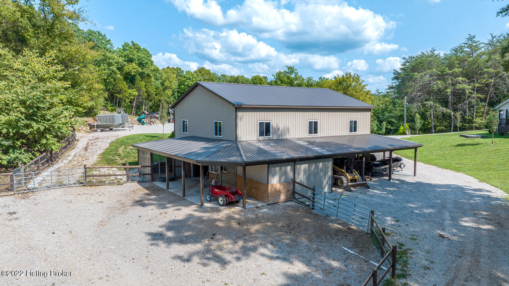 911 Pucketts Chapel Rd, Munfordville, Kentucky image 3