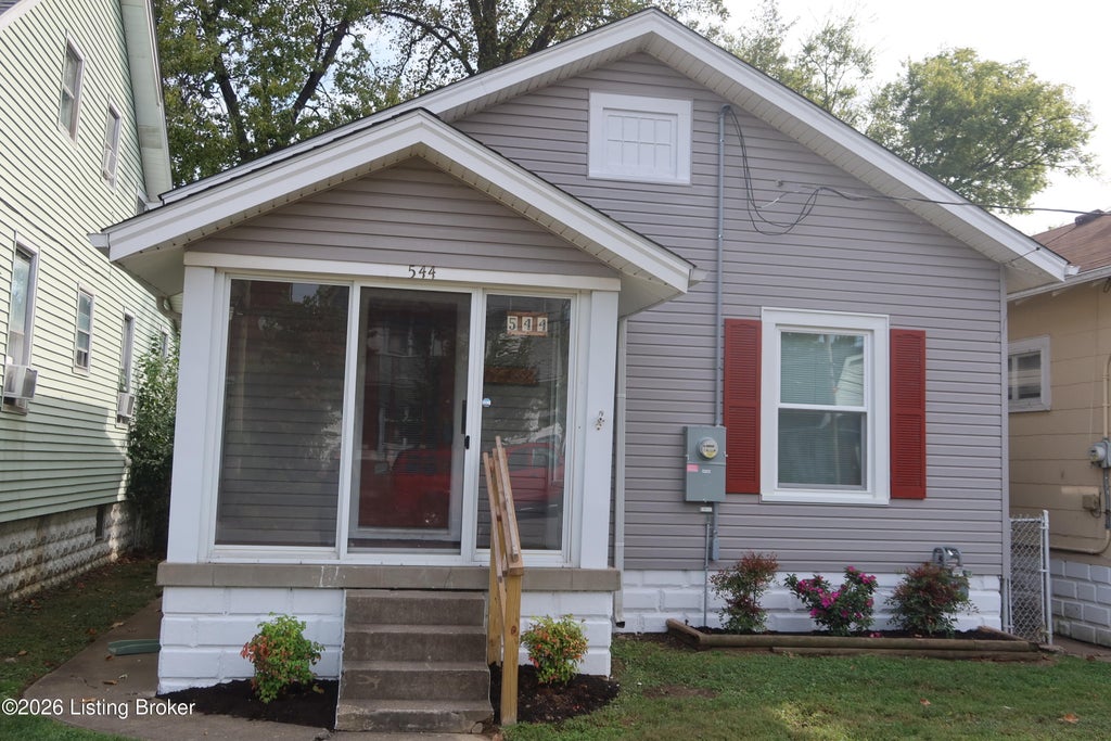 Photo of 544 W Whitney Ave, Louisville, KY 40215 (MLS # 1729808)